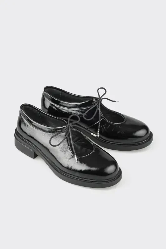 Чёрные кожаные женские туфли на каблуках - 2