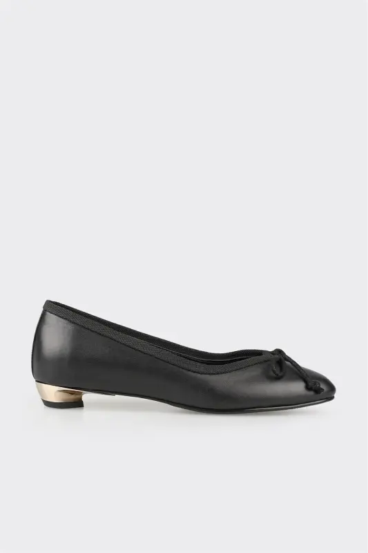 Чёрные женские туфли на каблуке - ELLE SHOES