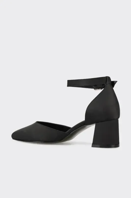 Чёрные женские туфли на высоком каблуке - 3