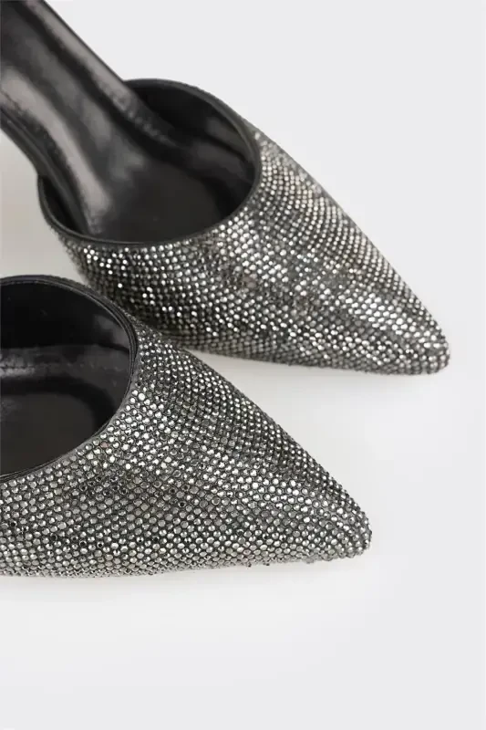 Чёрные женские туфли на высоком каблуке - 5