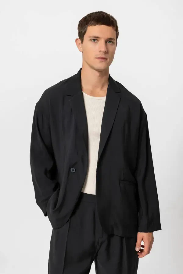Черный мужской блейзер без подкладки в стиле оверсайз - 3