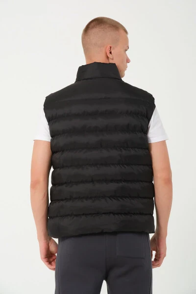 Черный пуховик для мужчин - 4