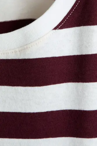 Pamuklu Tişört - Beyaz/Koyu kırmızı çizgili - H&M (1)