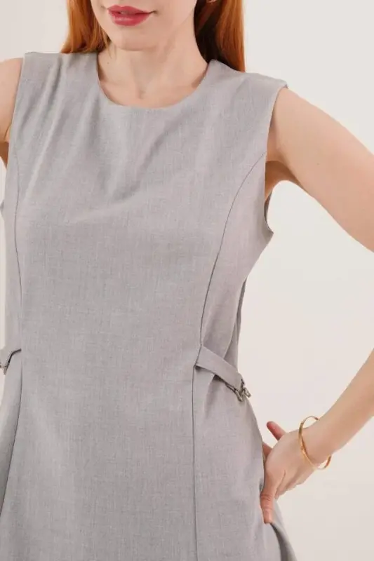 Chain Detail Sleeveless Gray Mini Dress - 3