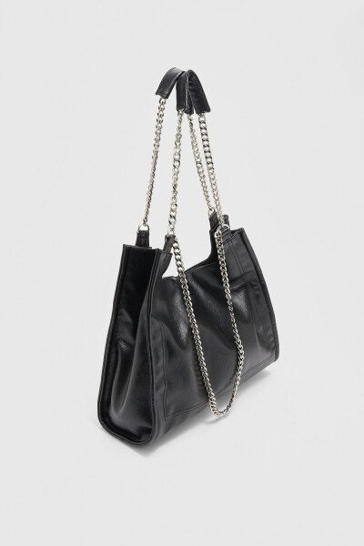 Chain-detailed faux leather tote bag - 4