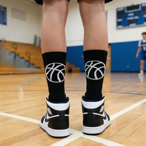 ChalkTalkSPORTS Basketbol Paypoqlari - Yumshoq O‘rta Uzunlikdagi - Yoshlar va Kattalar uchun | Namlikni yutuvchi aralashma, Sport basketbol anjomlari, Sirpanmaydigan texnologiya, Kamar qo‘llab-quvvatlashi, Nafas oluvchi, O‘g‘il bolalar va erkaklar uchun - CHALKTALKSPORTS (1)