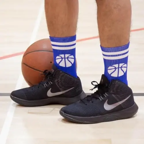 ChalkTalkSPORTS Basketbol Paypoqlari - Yumshoq O‘rta Uzunlikdagi - Yoshlar va Kattalar uchun | Namlikni o‘tkazmaydigan samarali aralashma, Sport basketbol anjomlari, Sirpanmaydigan texnologiya, Kamarni qo‘llab-quvvatlash, Nafas oladigan, O‘g‘il bolalar va erkaklar uchun - CHALKTALKSPORTS (1)