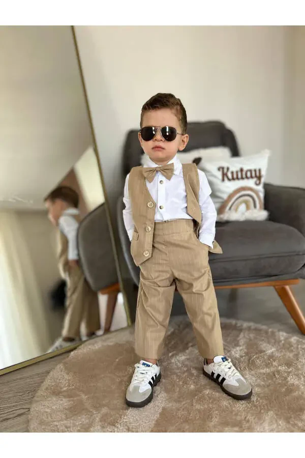 Chaqaloq bola uchun chiziqli jiletli kostyum to'plami (4 dona): ko'ylak, shim, jilet, galstuk - 6