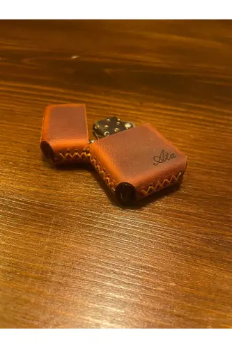 Charm teridan qo'lda ishlangan haqiqiy charm Zippo chiroqi benzinli ISM SHAKL LOGO YOZILGAN 