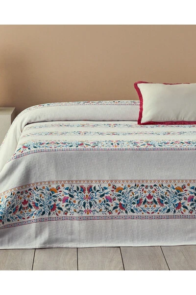 Charming Lines Double Bedspread Green - ENGLISH HOME