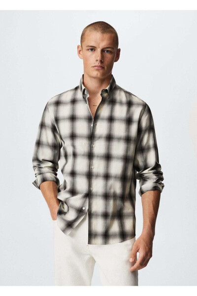 Checked Cotton Regular Fit Shirt - MANGO MAN