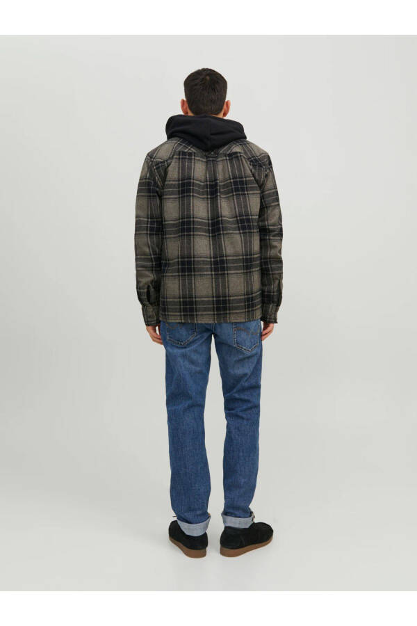 Checked lumberjack shirt - 2