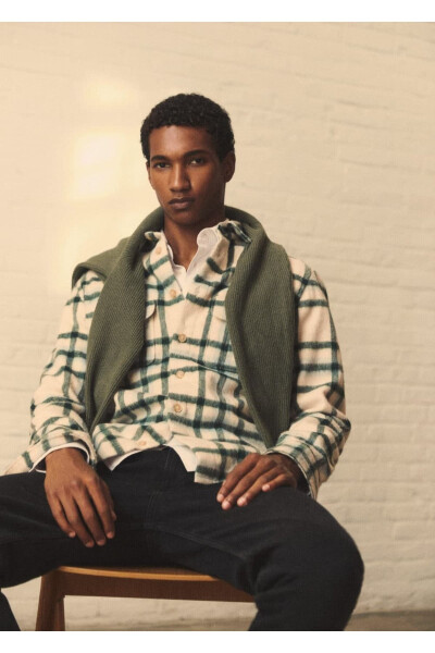 Checked wool shirt jacket - 8