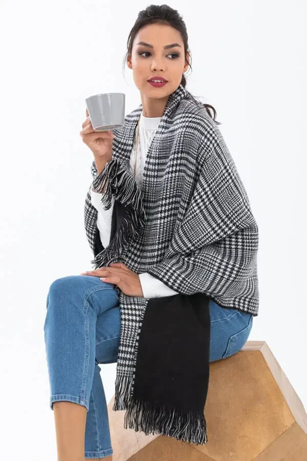 Checkered Double-Sided Shoulder Scarf - 2