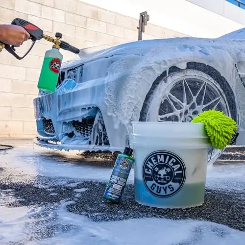 Chemical Guys CWS_110_16 Honeydew Snow Foam Car Wash Soap (Works with Foam Cannons, Foam Guns or Bucket Washes) Safe for Cars, Trucks, Motorcycles, RVs & More, 16 fl oz, Honeydew Scent - 5