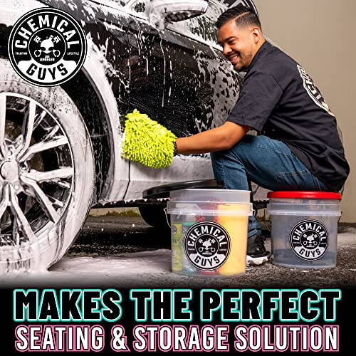 Chemical Guys HOL129 Best Two Car Wash Bucket Kit to Wash & Dry (11 Items Including 3 16 oz. Chemicals) - 7