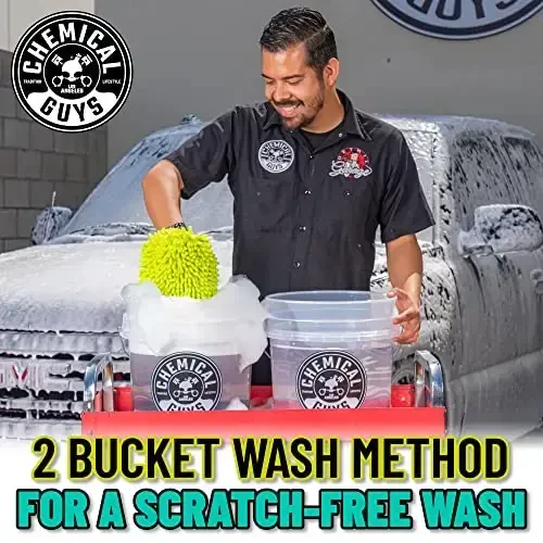Chemical Guys HOL129 Best Two Car Wash Bucket Kit to Wash & Dry (11 Items Including 3 16 oz. Chemicals) - 8
