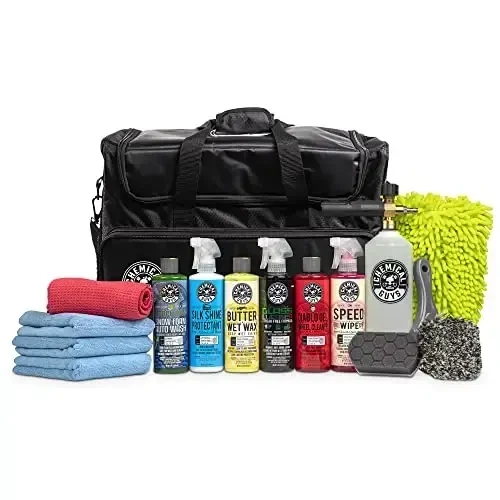 Chemical Guys HOL350 15-Piece Arsenal Builder Car Wash Kit with Foam Cannon, Storage/Carry Bag and (6) 16 oz Car Care Cleaning Chemicals (Works w/Pressure Washers) 