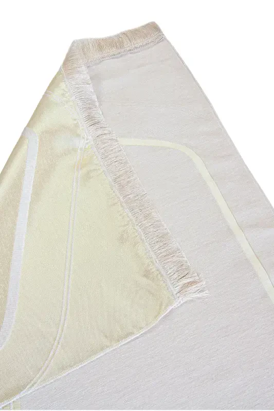 Chenille prayer rug set, soft and heart-shaped for couples. - 6