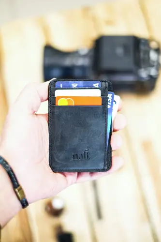 Chicago Black Bi-Fold 8 1 Genuine Leather Practical Card Holder (KEYCHAIN GIFT) - Black - 3