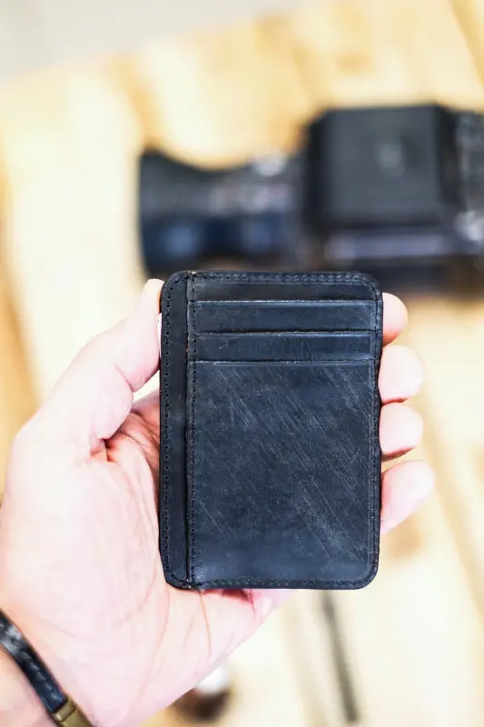 Chicago Black Bi-Fold 8 1 Genuine Leather Practical Card Holder (KEYCHAIN GIFT) - Black - 4