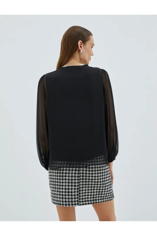 Chiffon Blouse Pleated Sleeve Detail Bicycle Collar - 4