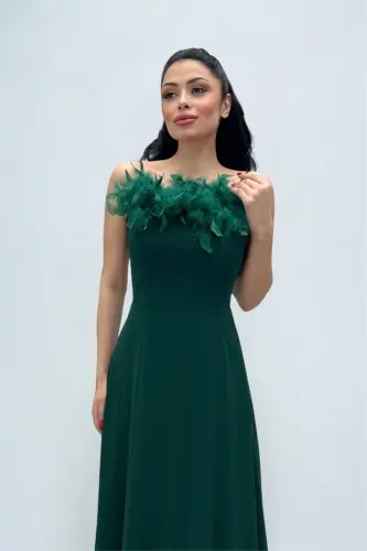 Chiffon Fabric Feather Detailed Backless Evening Dress - EMERALD GREEN - 3