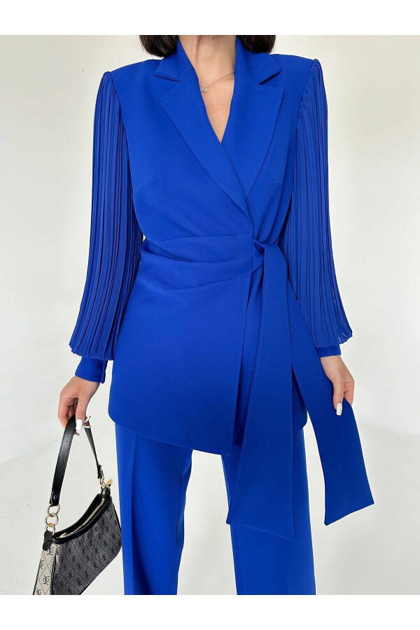 Chiffon Sleeve Two-Piece Suit - 20