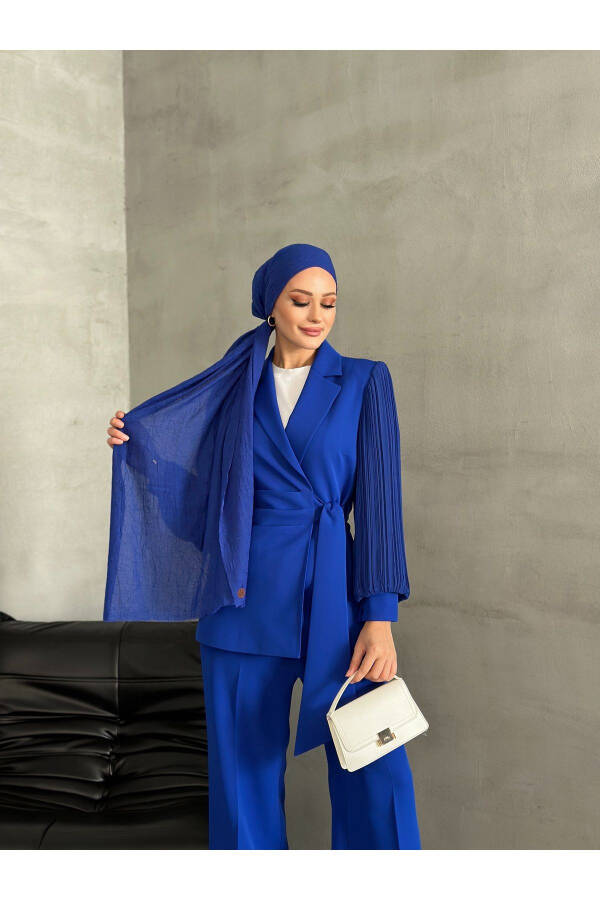 Chiffon Sleeve Two-Piece Suit - 6