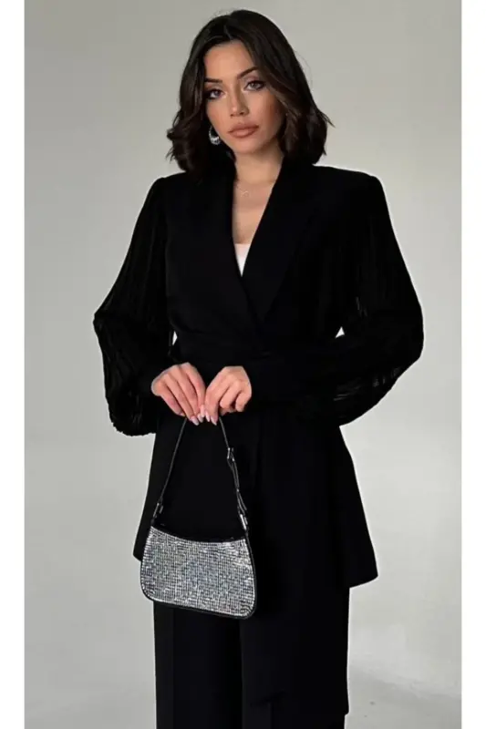 Chiffon Sleeved Two-Piece Suit - 2