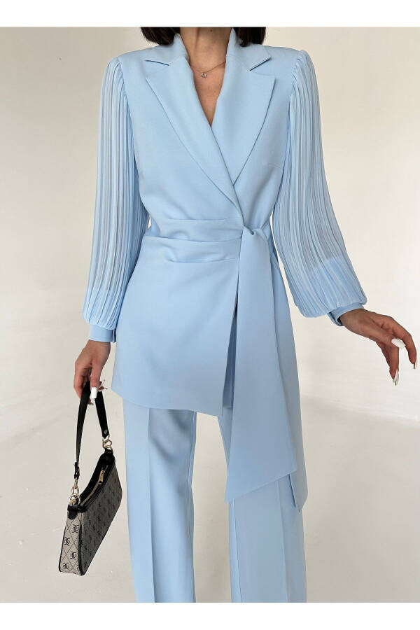 Chiffon Sleeved Two-Piece Suit - 11