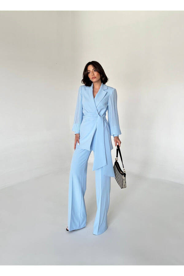 Chiffon Sleeved Two-Piece Suit - 3