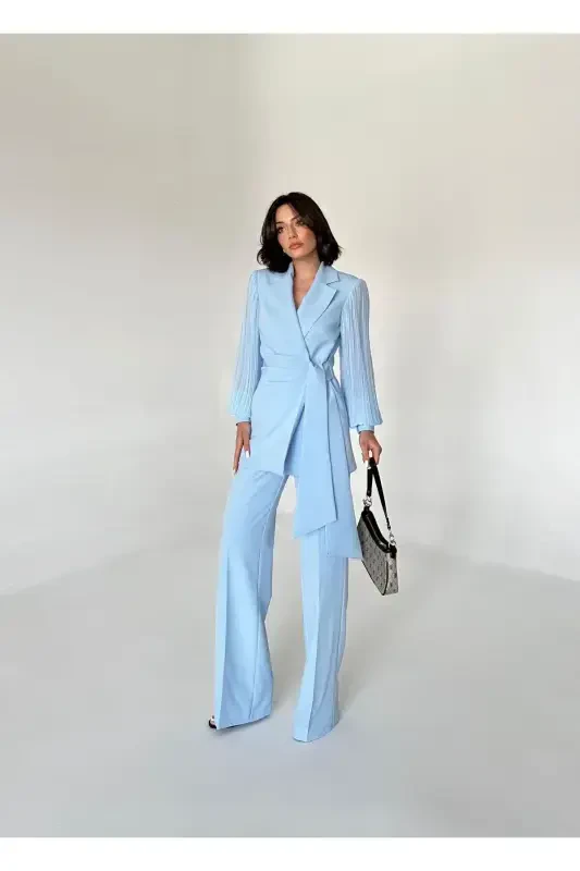 Chiffon Sleeved Two-Piece Suit - 4