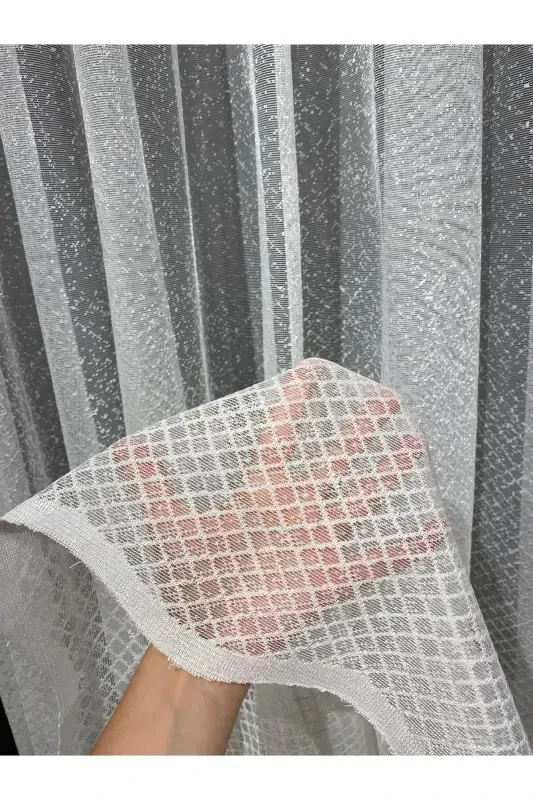 Chiziqli tul parda, kashtali naqshli - Har bir xonaga mos keladigan toj (o'rta burmali) - oqish. - 1