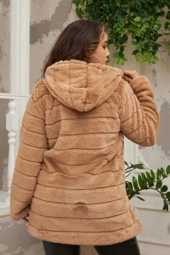 Cho'ntak detallari bilan katta o'lchamli uzun taba plush palto - 4