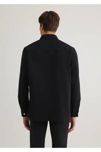 Cho'ntak detallari bilan qora ko'ylak Regular Fit / Oddiy Kesim - 5