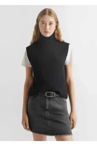 Chunky knit vest-Black - 1