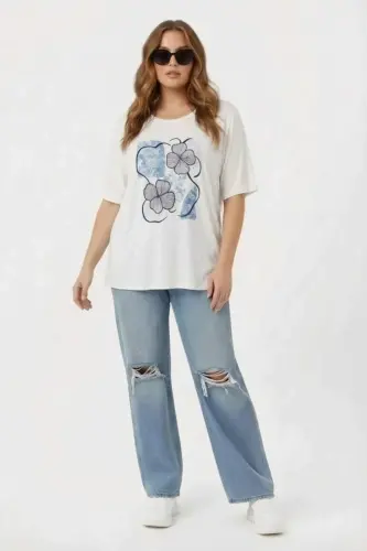 Çiçek Baskılı Kadın Büyük Beden Tişört Ekru - BÜYÜKBEDENIZ (1)