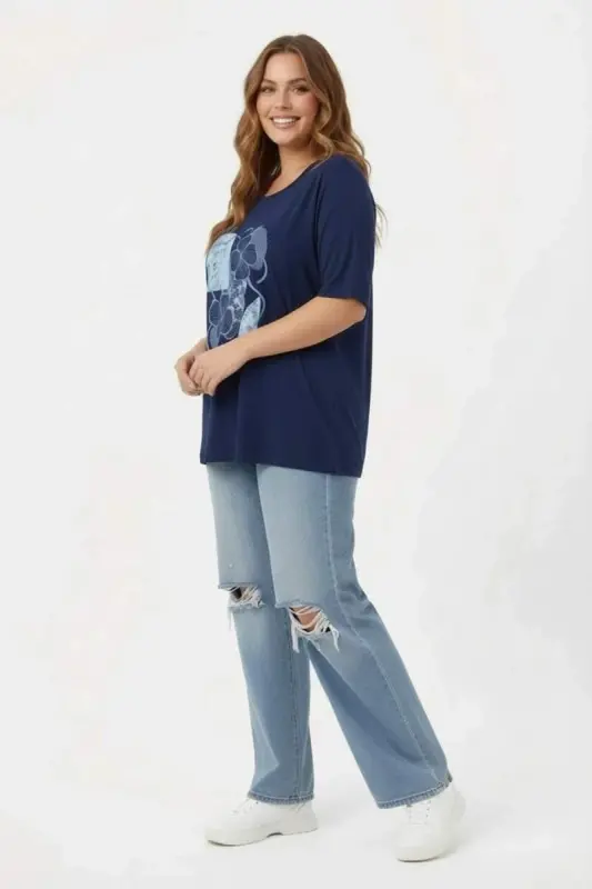 Çiçek Baskılı Kadın Büyük Beden Tişört Lacivert - 3