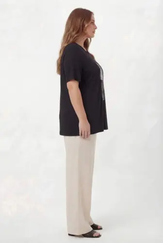 Çiçek Baskılı Kadın Büyük Beden Tişört Siyah - 3