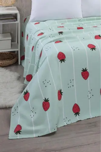 Çilek Desenli Çift Kişilik Pike Yatak Örtüsü 200 x 230 - yeşil - Mulberry (1)