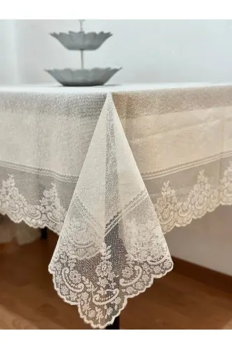 Çini Desenli Dertsiz Leke Tutmaz Dantelli Masa Örtüsü Krem 160x220 Cm - Krem 