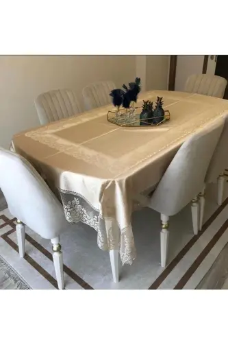 Çini Desenli Dertsiz Leke Tutmaz Dantelli Masa Örtüsü Sütlü Kahve 160x220 Cm - Sütlü Kahve - MADAME CLEAN HOME (1)