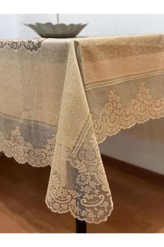 Çini Desenli Dertsiz Leke Tutmaz Dantelli Masa Örtüsü Sütlü Kahve 160x220 Cm - Sütlü Kahve - 4