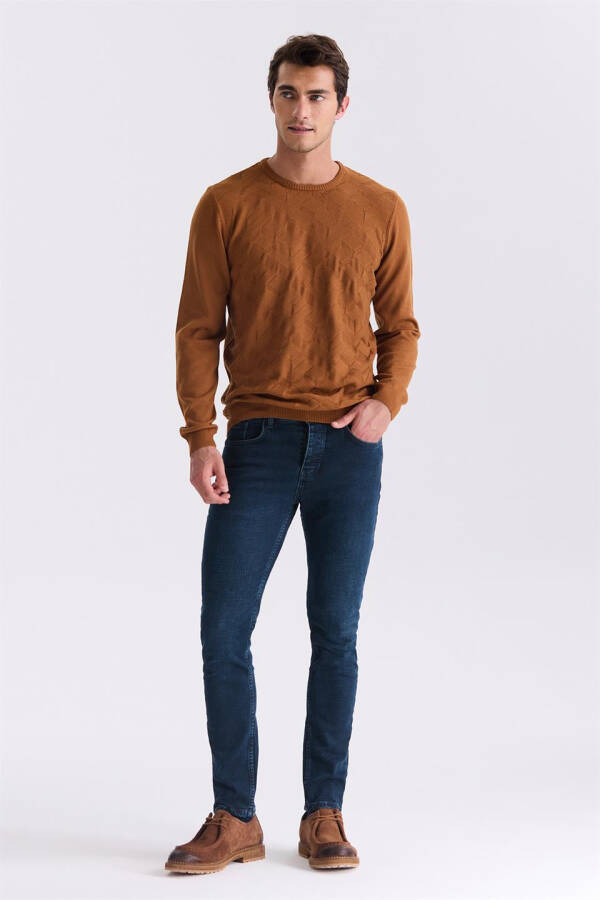 Cinnamon Slim Fit Crew Neck Patterned Knit Sweater - 6