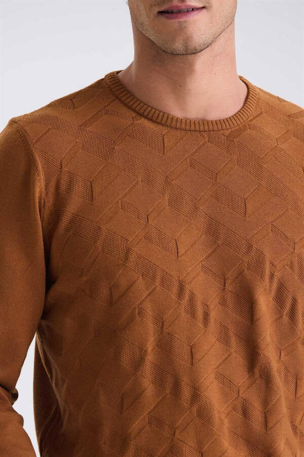 Cinnamon Slim Fit Crew Neck Patterned Knit Sweater - 7