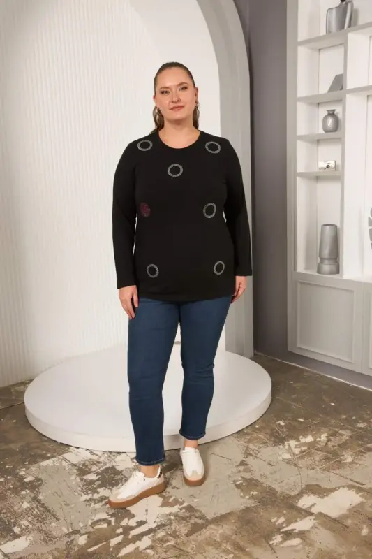 Circle Stone Embroidered Plus Size Blouse Black - 4