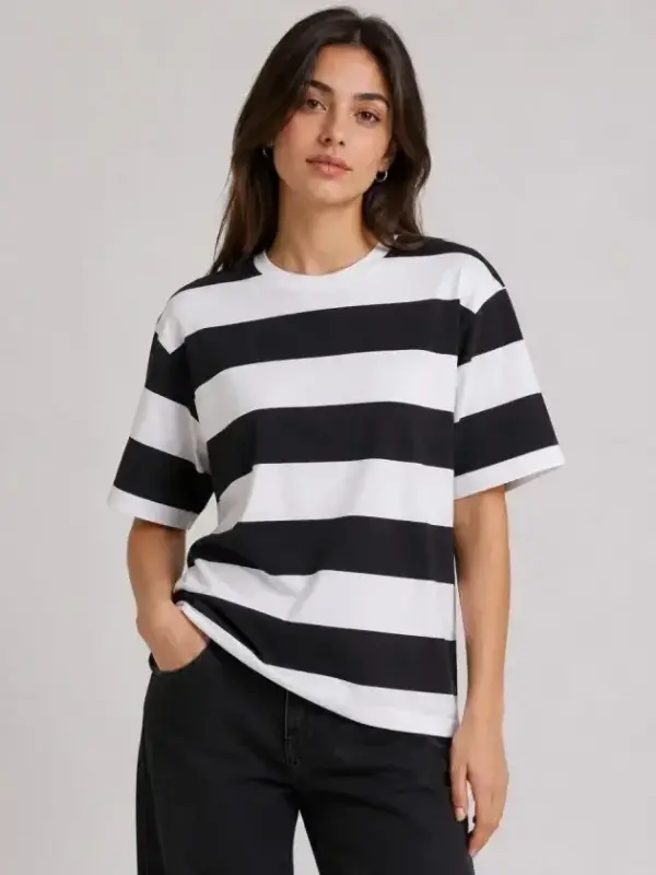 Çizgili Oversize Tişört Bisiklet Yaka Kısa Kol Yazlık T-Shirt - Siyah - BÜYÜKBEDENIZ