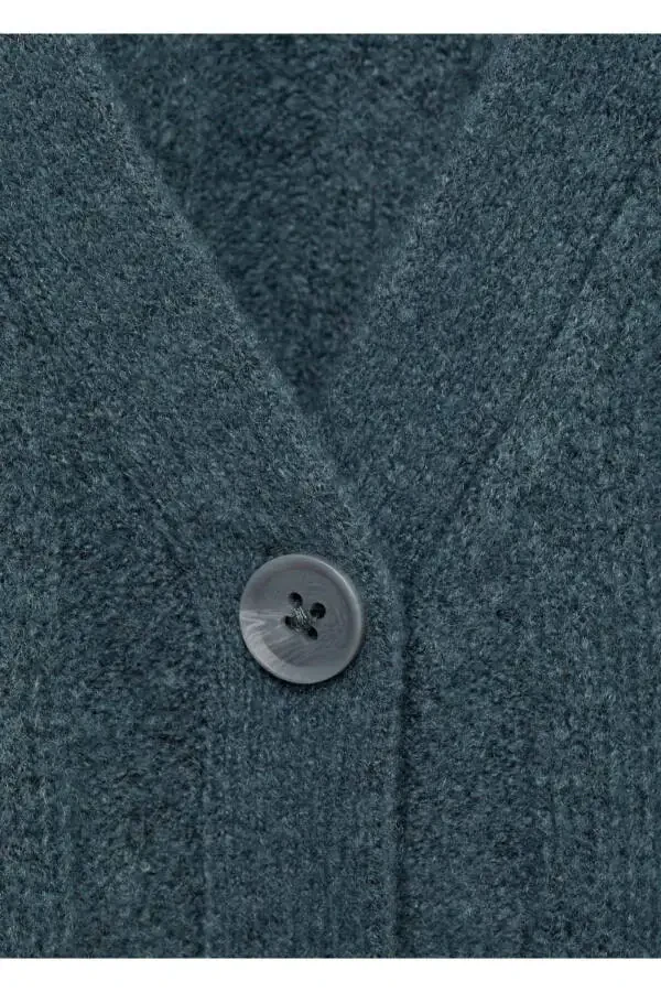 Çizgili triko hırka - 5