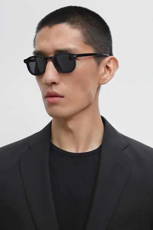 Classic, 100% wool blazer. - 3